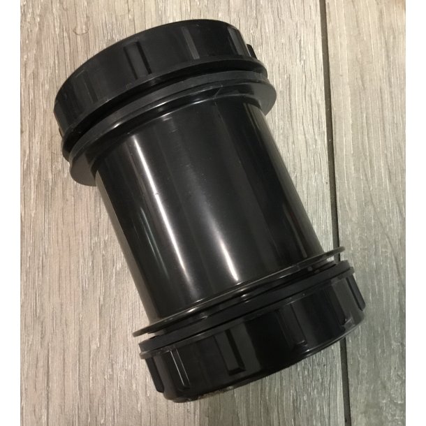 Tankgjennomf�ring tvilling �90mm 